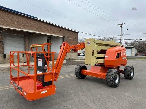 2016 JLG 450AJ image 13