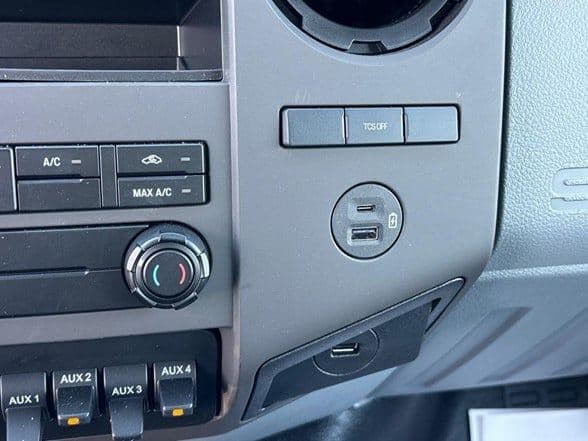 2025 Ford F650 SD image 15