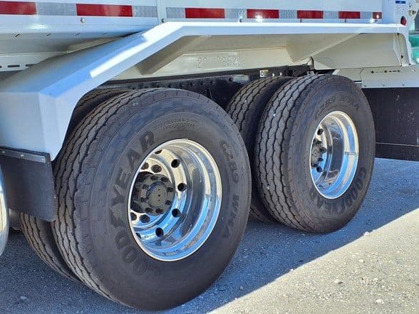 2025 Kenworth TF20 image 12