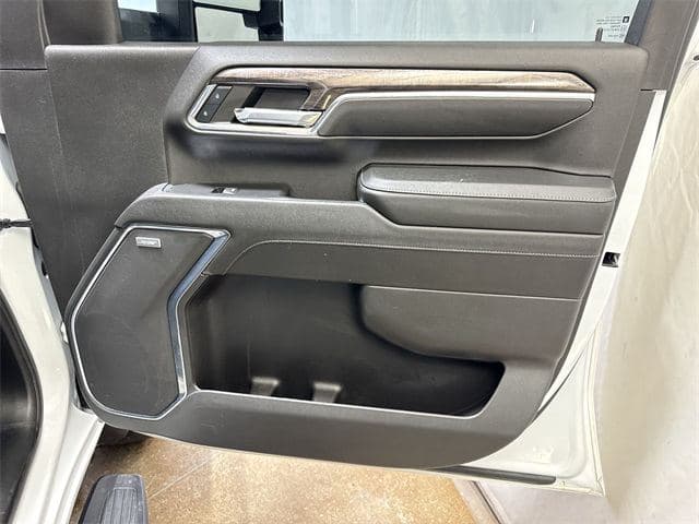 2024 Chevrolet Silverado 2500HD LTZ image 28