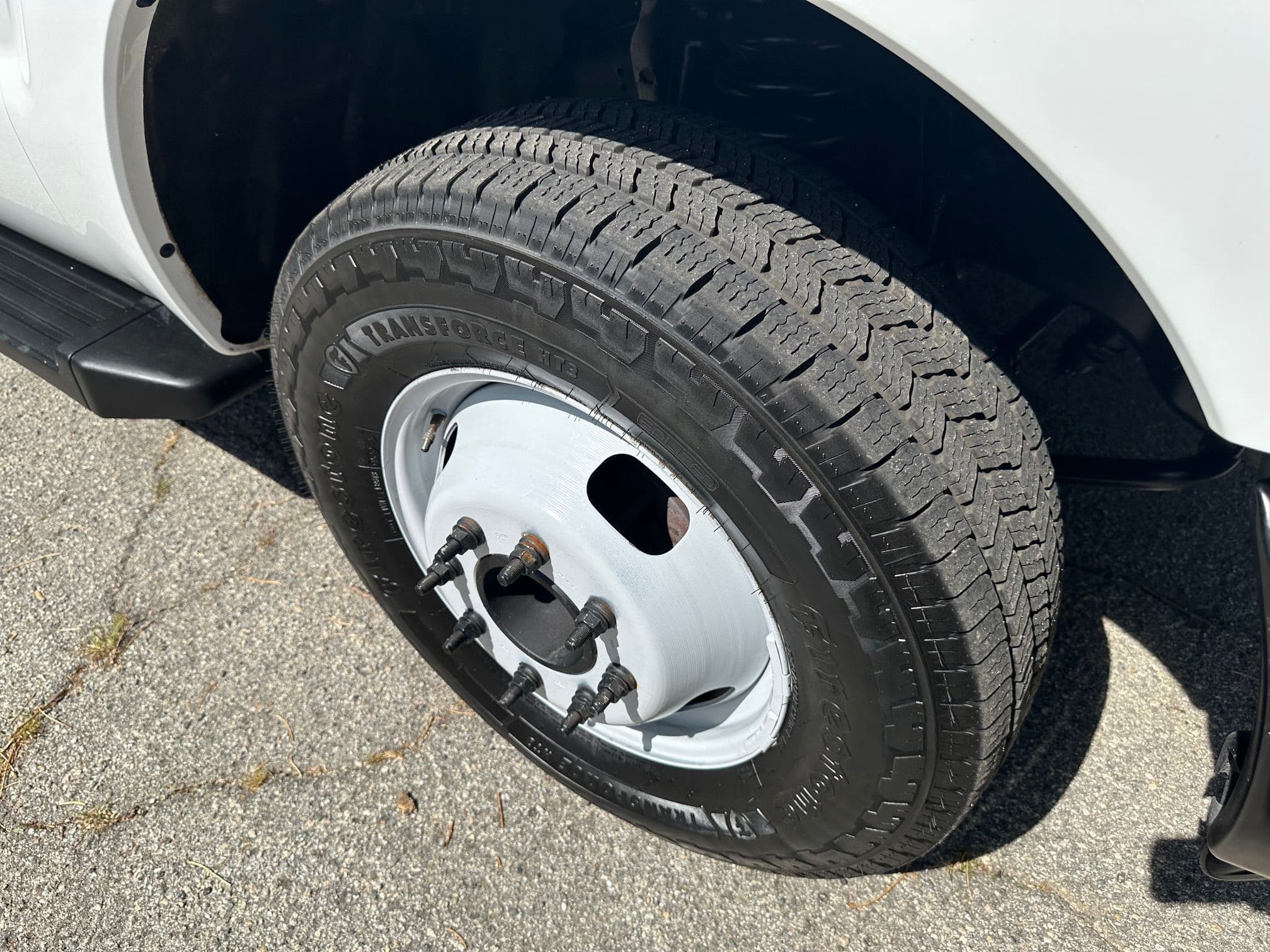 2016 Ford F-350 Reefer Box Truck with Liftgate image 26