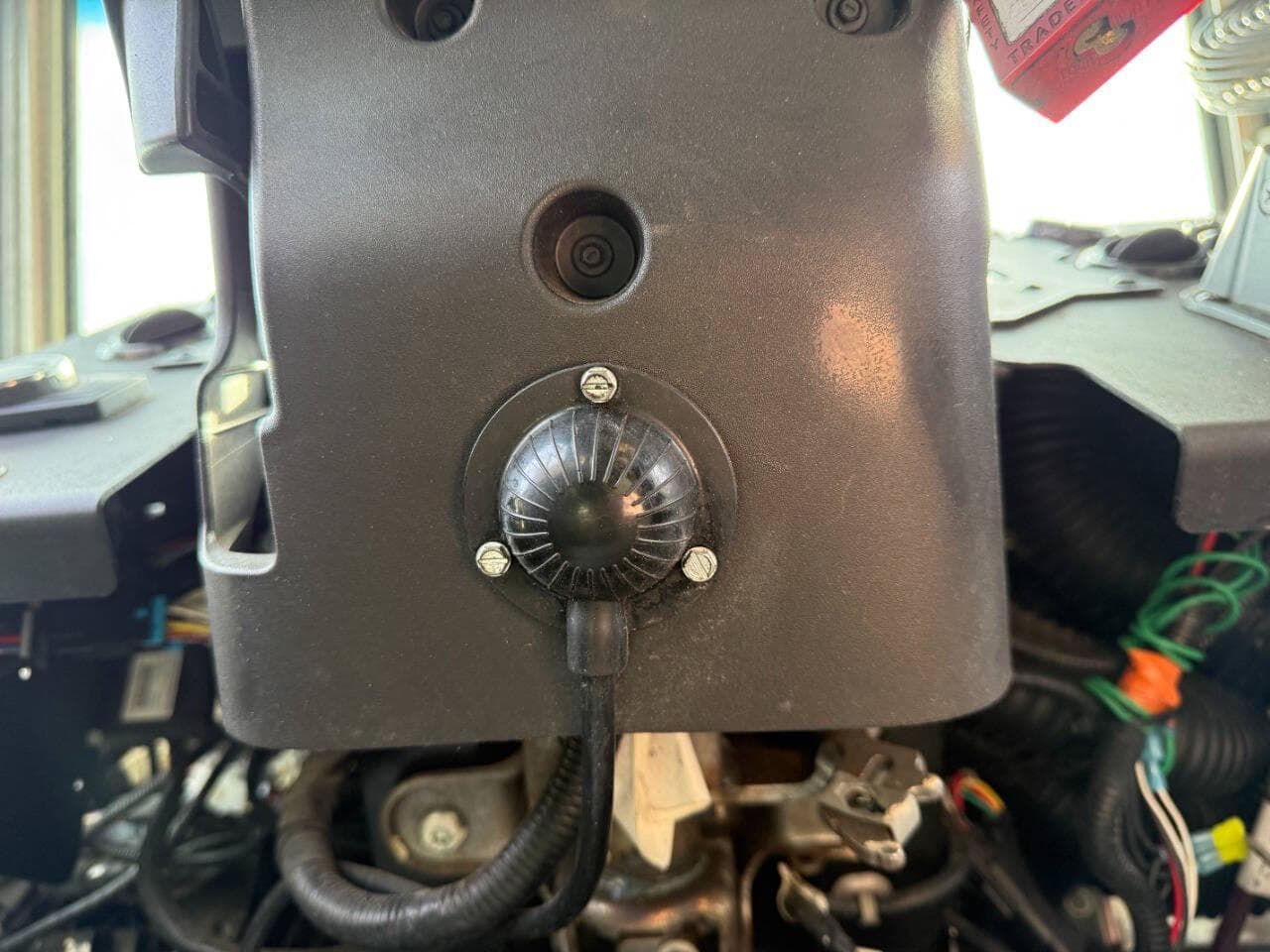 2021 Ford Stripped Chassis image 15