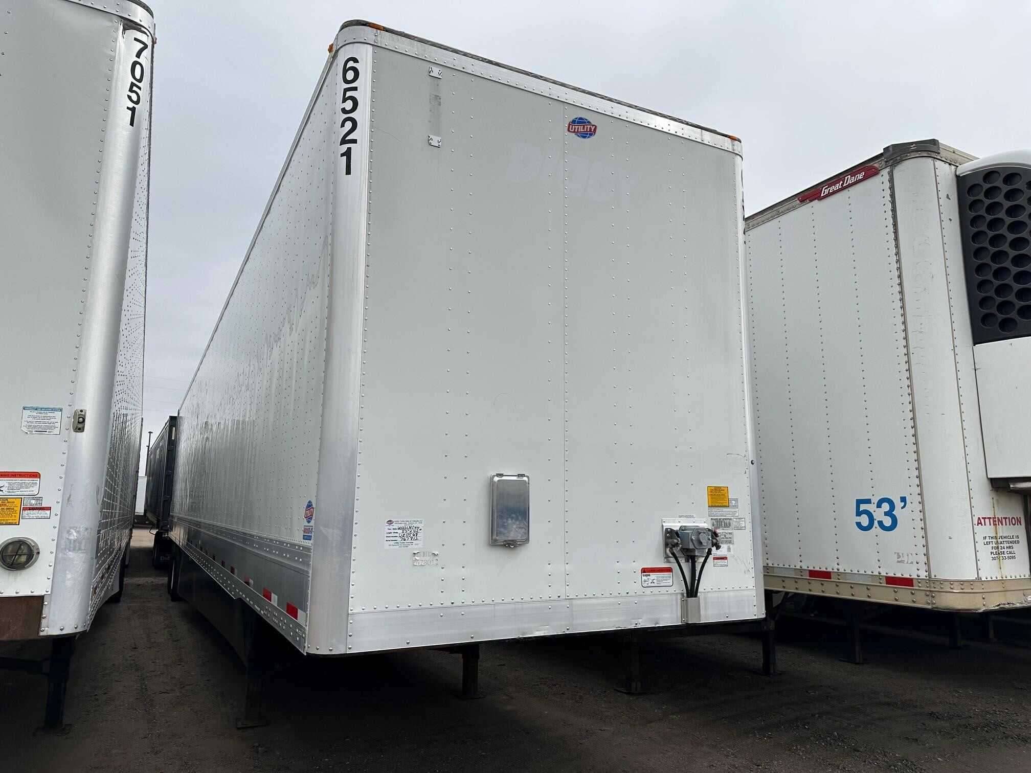 2020 Utility 4000D-X image 7