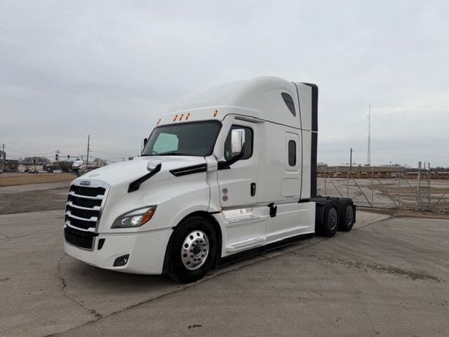 2026 Freightliner Cascadia image 1