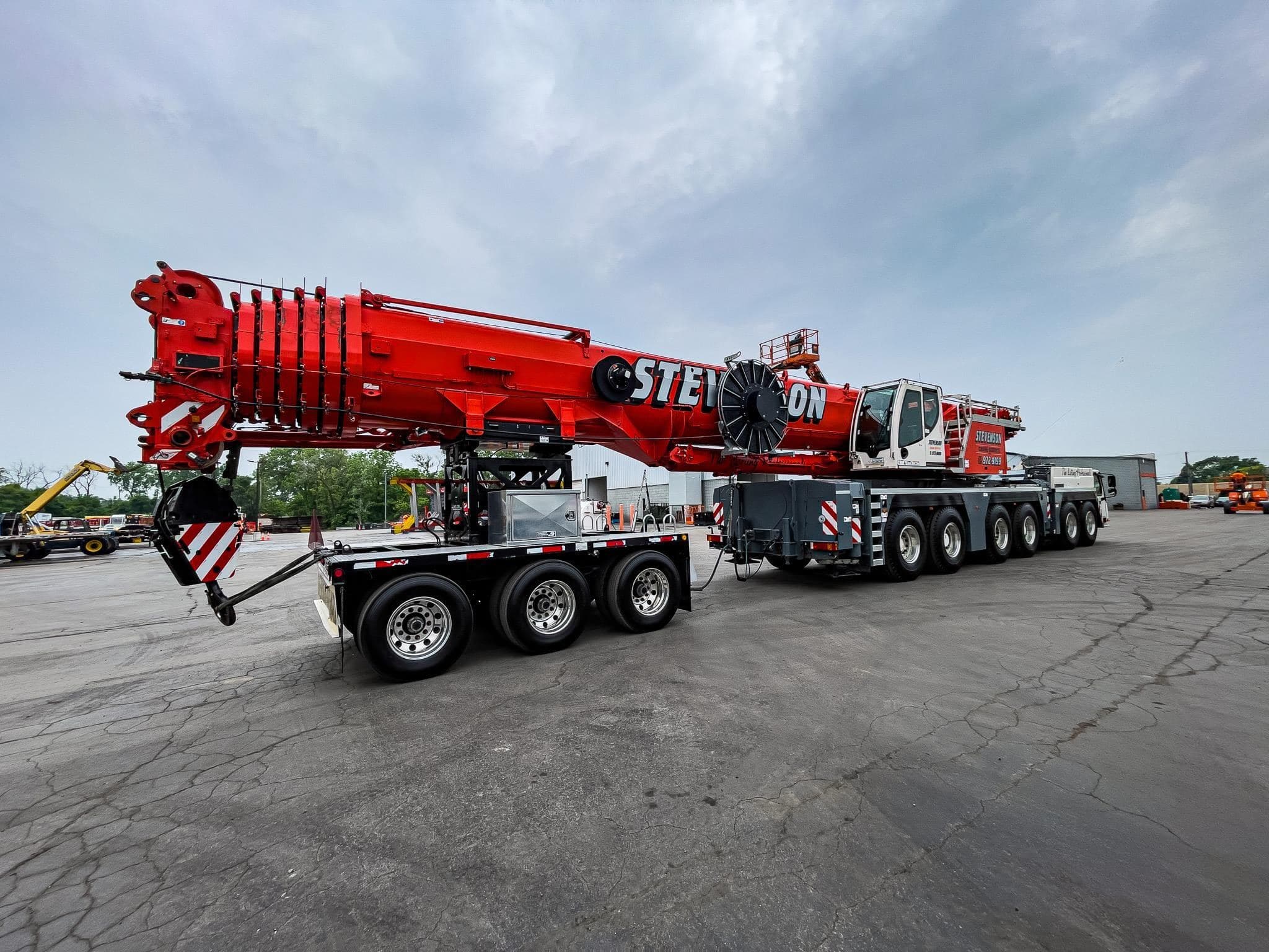 2016 LIEBHERR LTM1300-6.2 AT1692 image 13