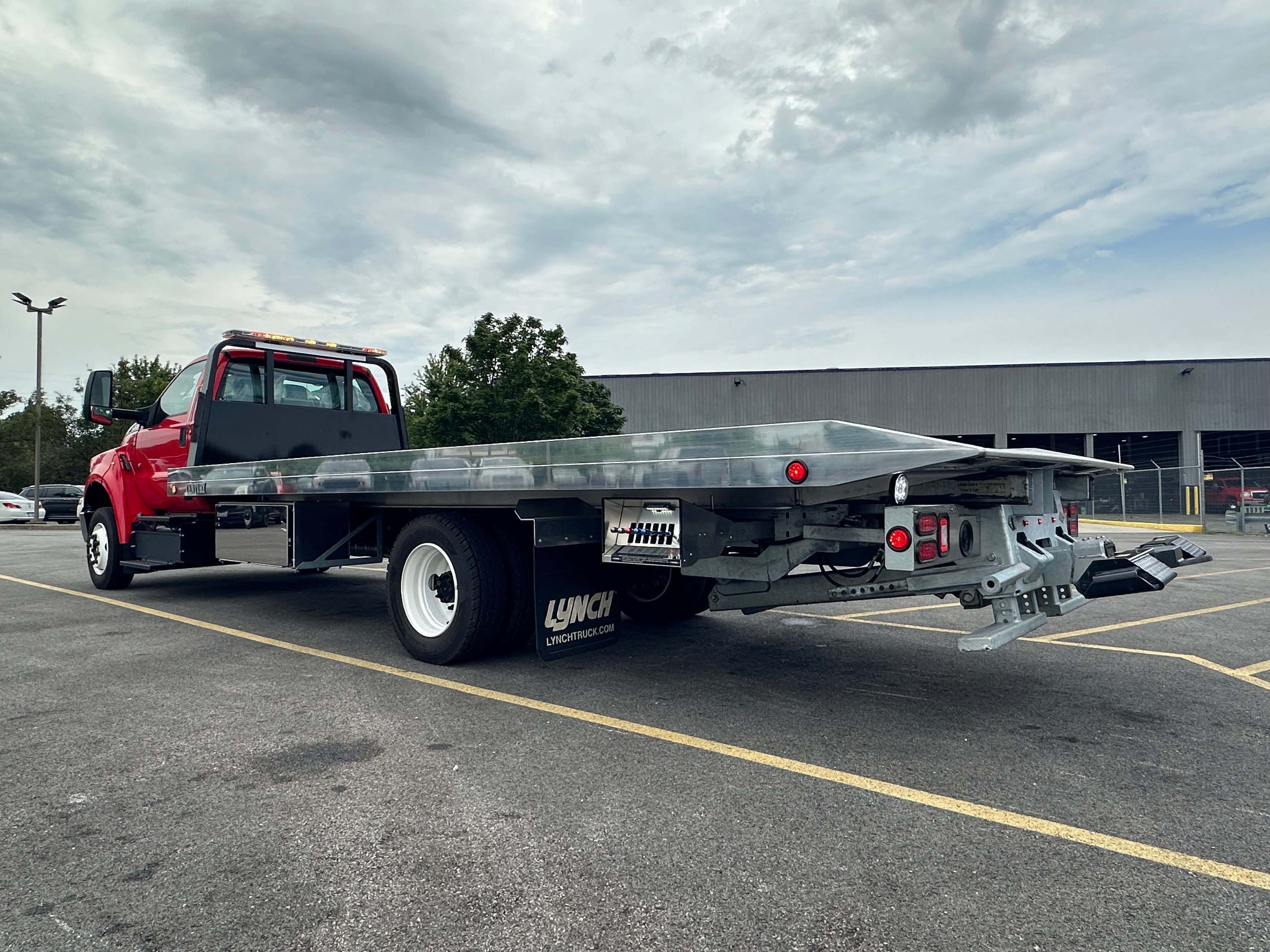 2024 Ford F-650 CALIFORNIA COMPLIANT CENTURY 21' ALUM  (SK#: 5749C) image 3