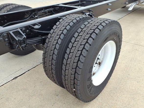 2025 Ford 4143D image 9