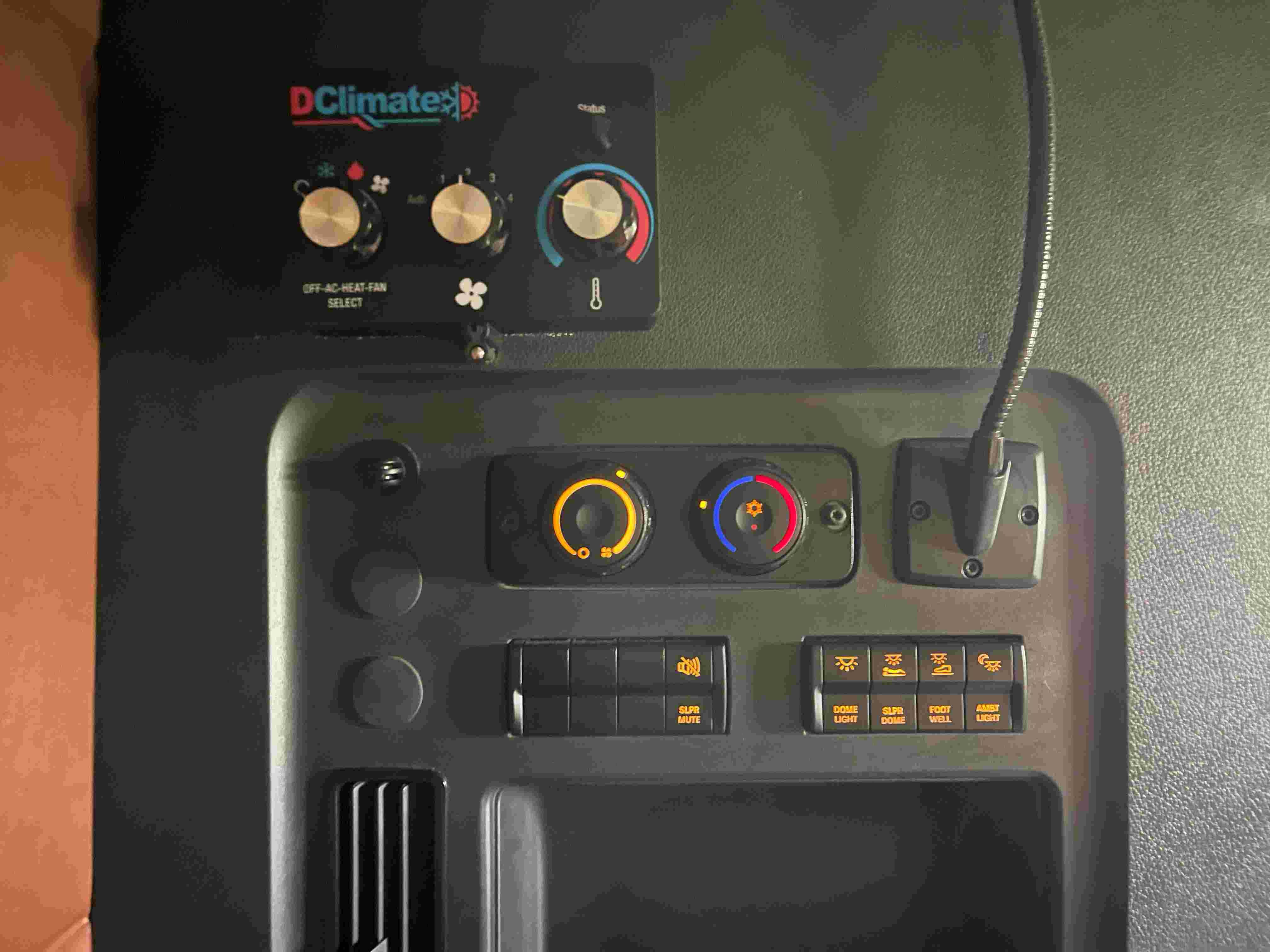 2021 Freightliner Cascadia 126 image 19