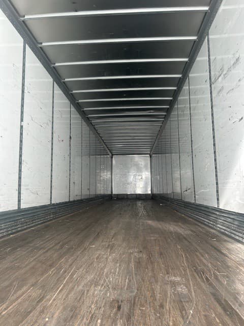 2023 Hyundai 1620 image 6