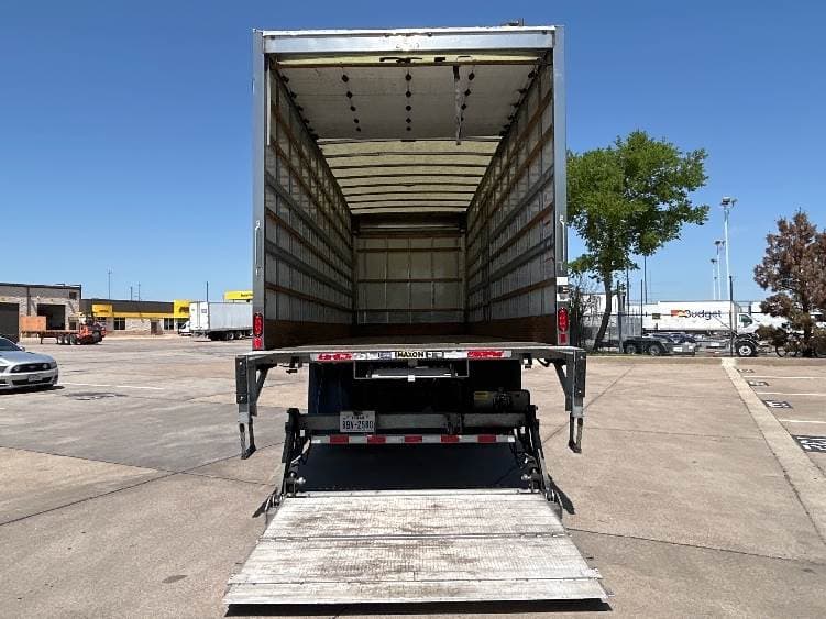 2022 International MV607 Box Truck - 220HP, 6 Speed Automatic, Roll up Door image 9