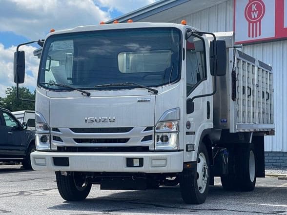 2024 Isuzu 3500 image 5