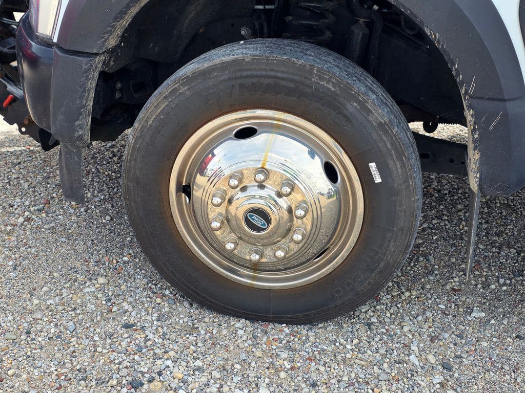 2023 Ford F-450SD XL DRW image 15