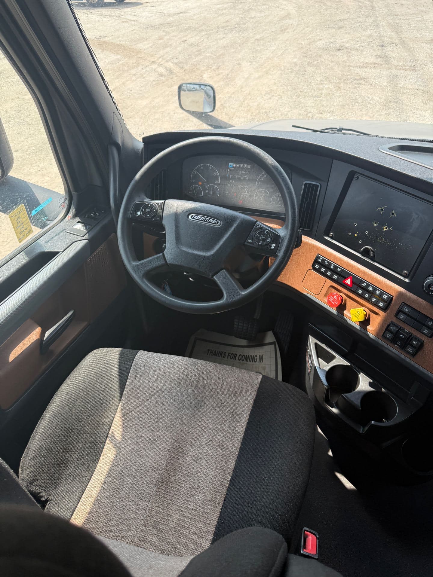 2021 - 425k - 12k Hours - APU - U.S. Express image 19