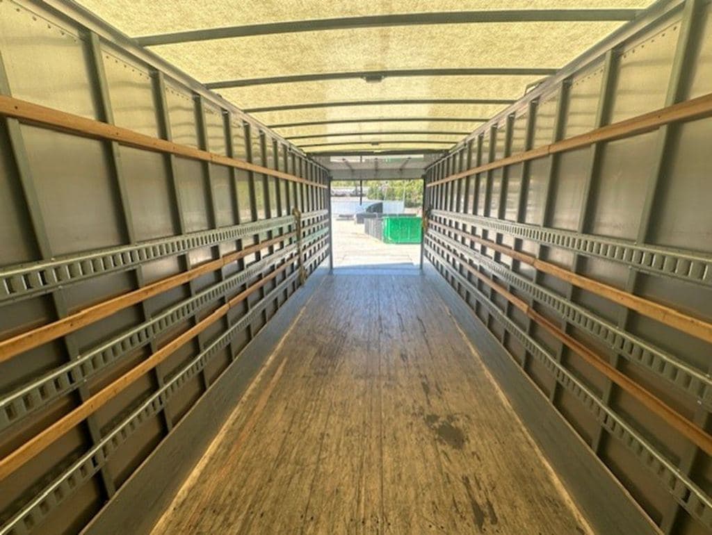 Used 2022 KENWORTH T270 image 19