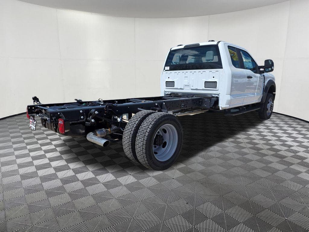 2026 Ford F-450SD XL DRW image 8