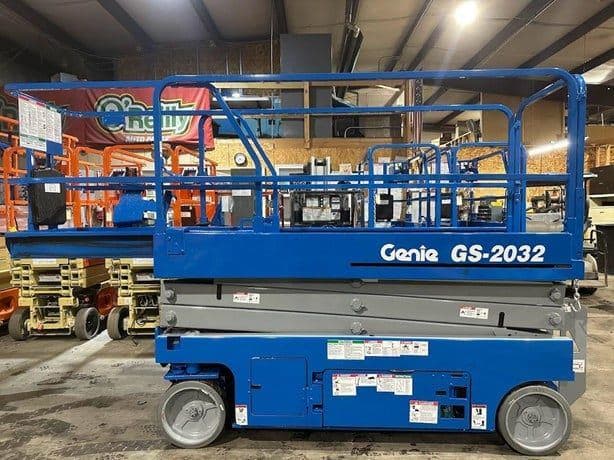 2014 GENIE GS-2032 image 1