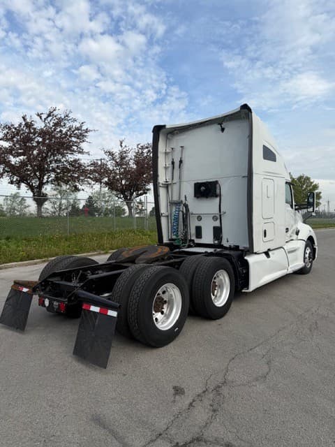 2019 Kenworth T680 image 3