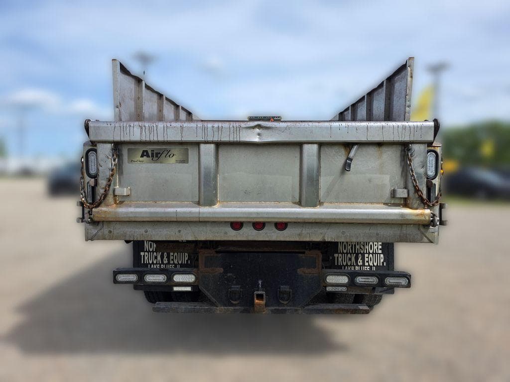 2023 Ford F-450SD XL DRW image 8