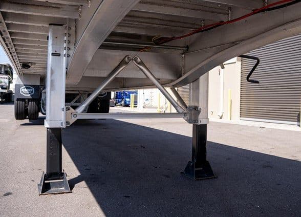 2026 Mac Trailer Mfg 1650 Cft image 11