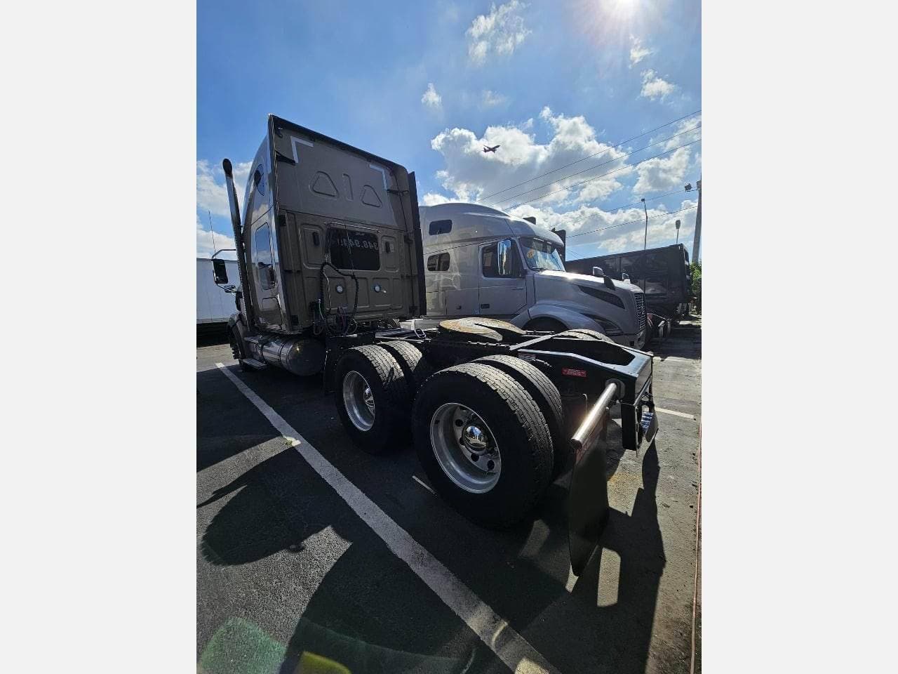 2024 Western Star 49X Chassis image 2