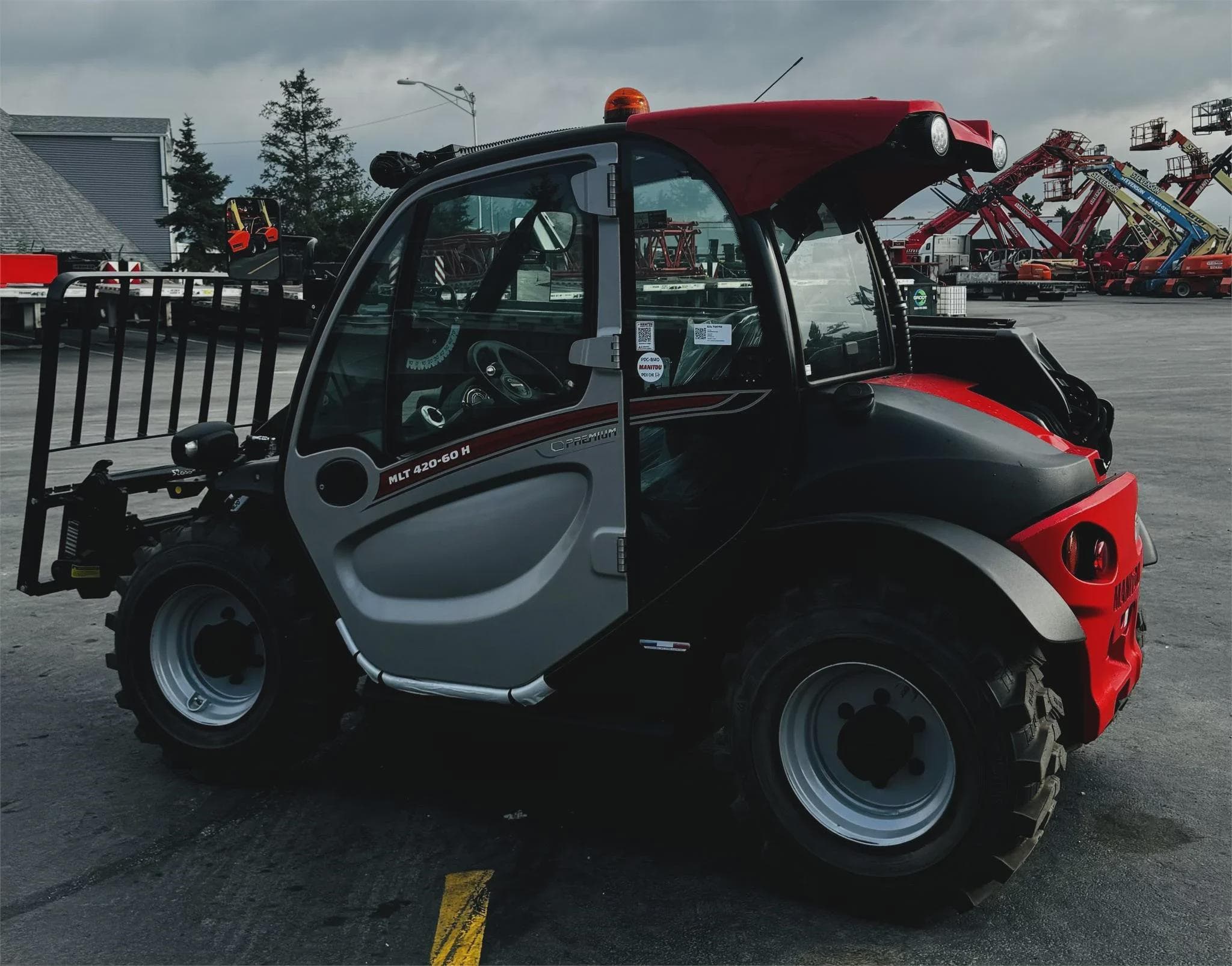 2024 MANITOU MLT420-60H MH3429 image 2