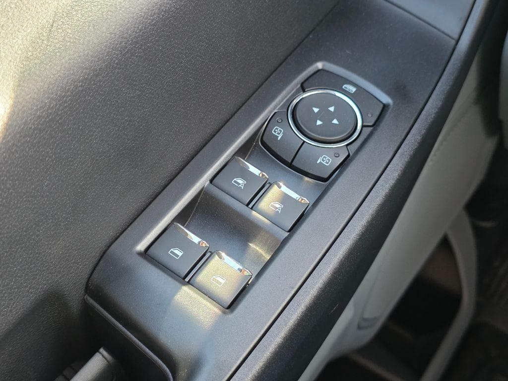 2026 Ford F-350SD XL Service Utility Body image 48