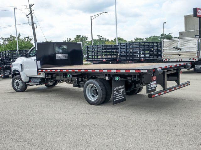 2024 Chevrolet Silverado 5500HD Work Truck 16'x102" Platform Body image 5