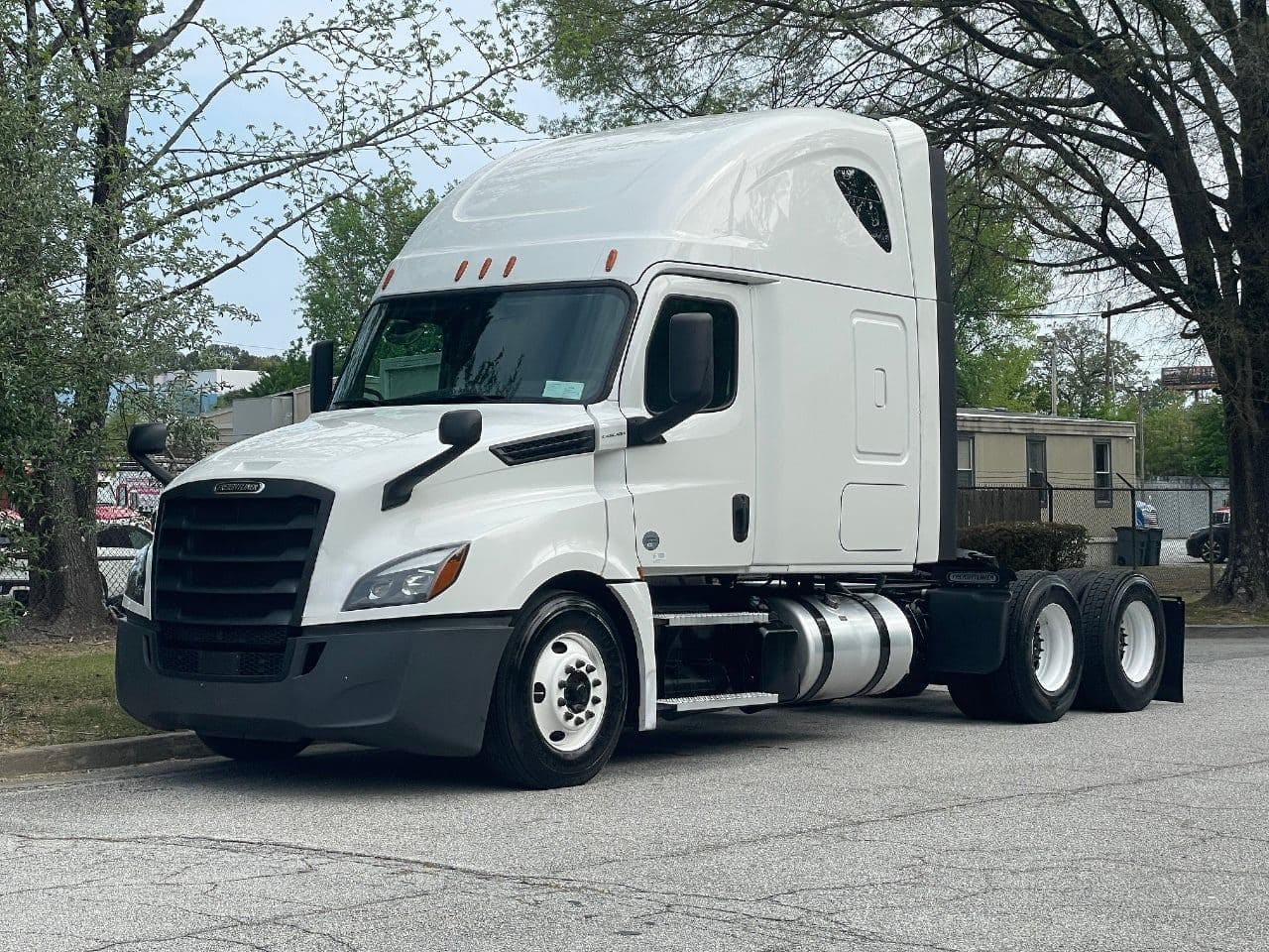 2020 Freightliner Cascadia 126 image 8