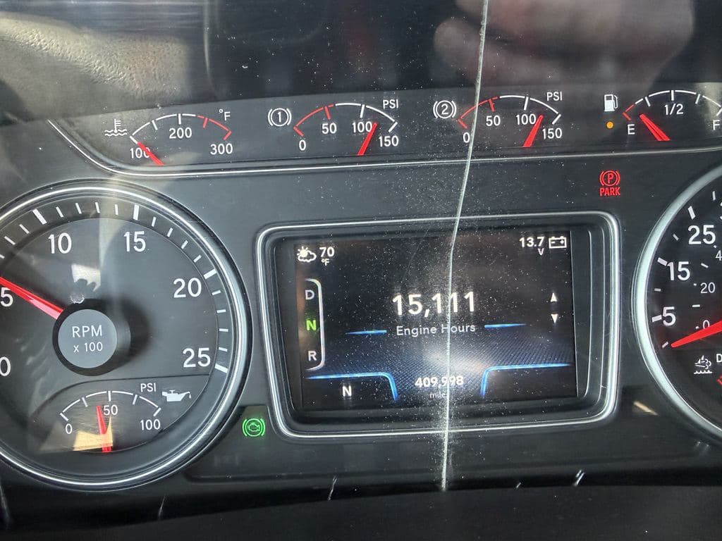 Used 2022 INTERNATIONAL LT625 image 27
