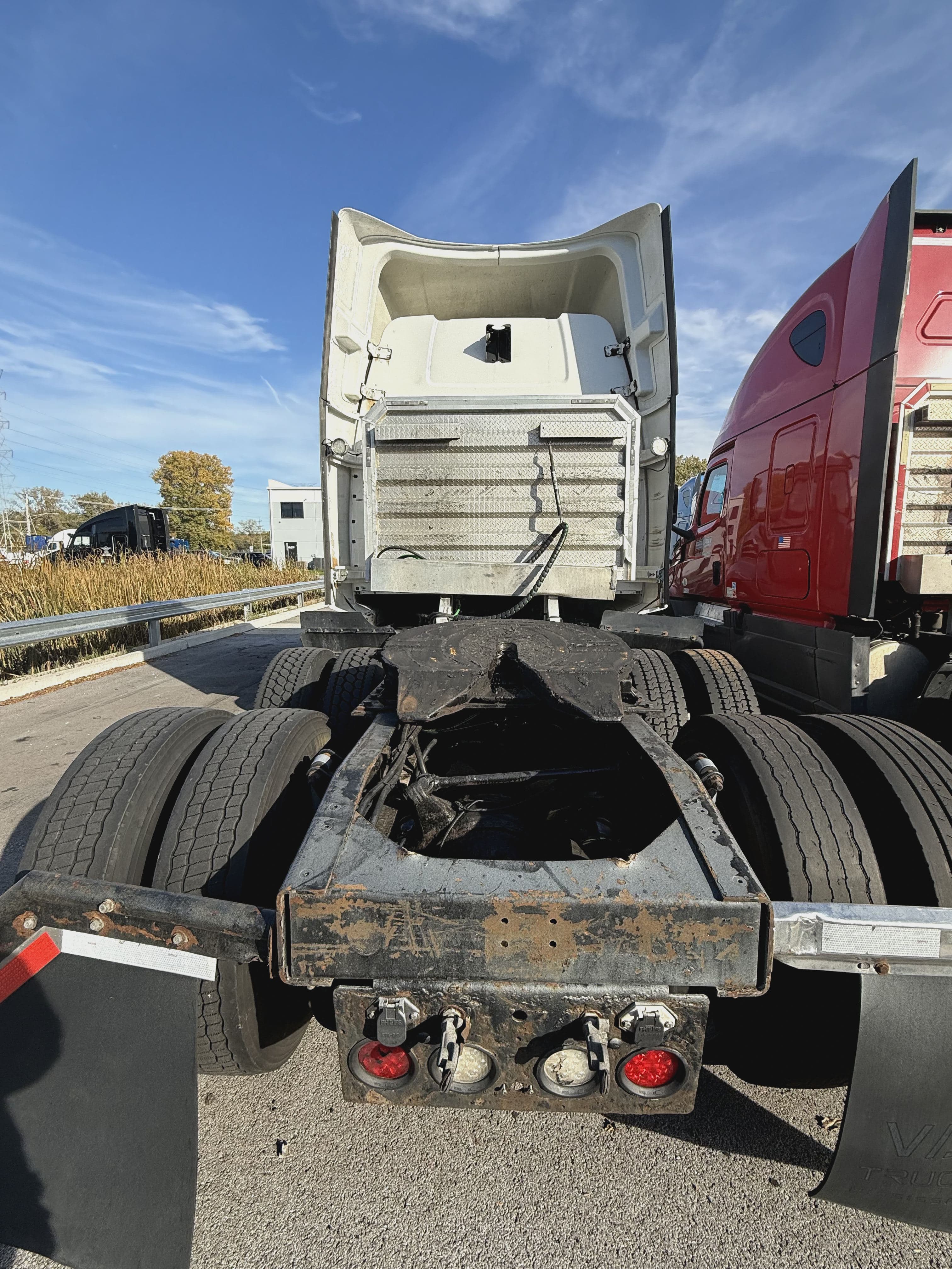 2018 Western Star 5700 image 3