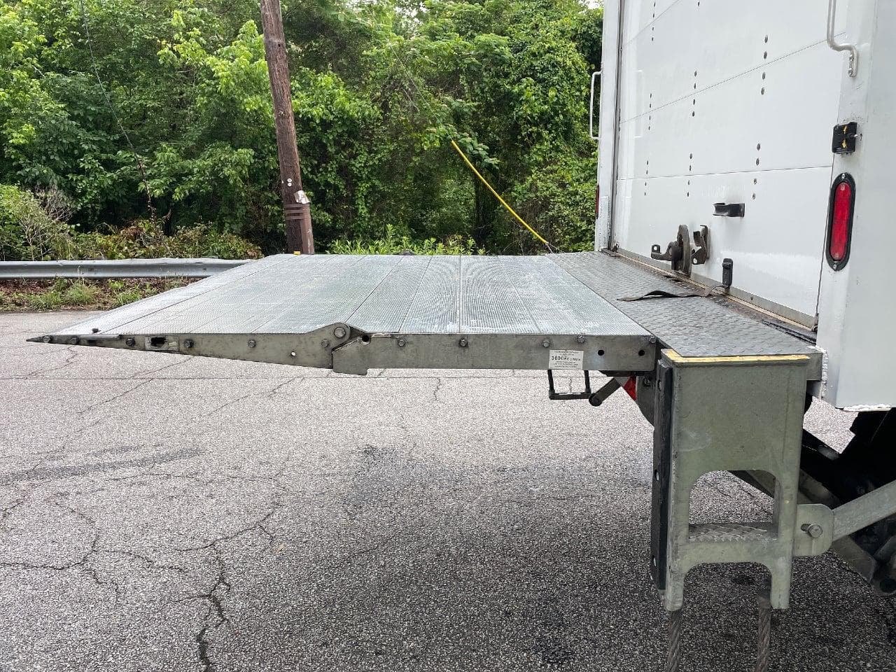 2021 International MV607 image 4