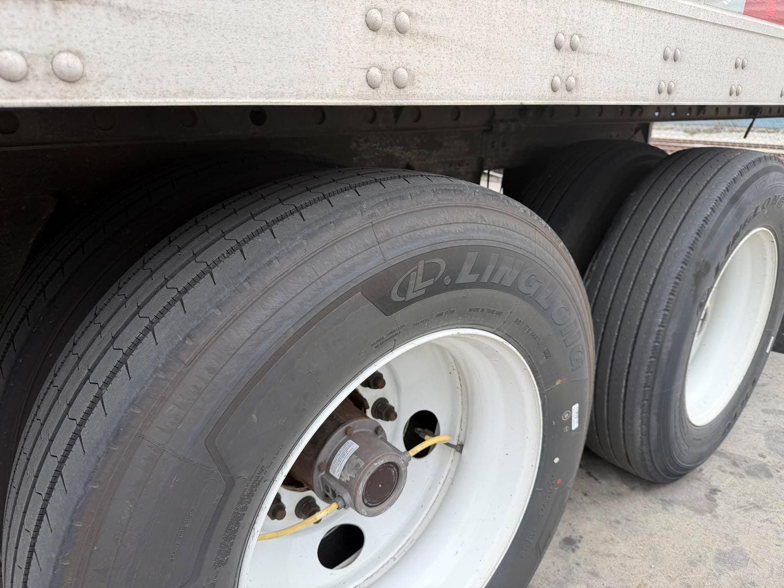 2021 Utility 53' Dry Van Trailer image 7