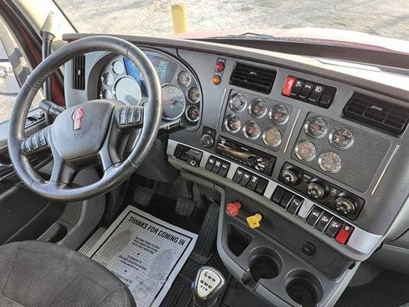2021 Kenworth T880 image 6
