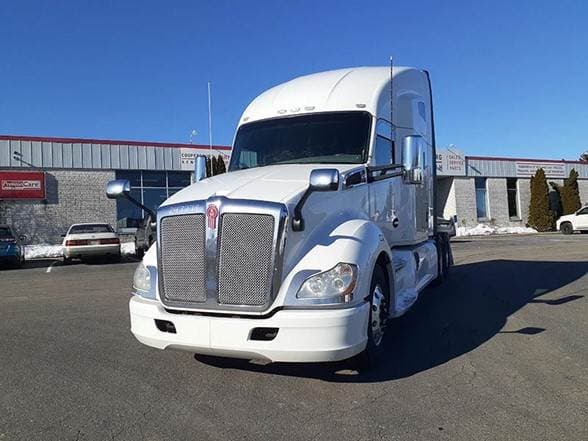 2019 Kenworth T680 image 1