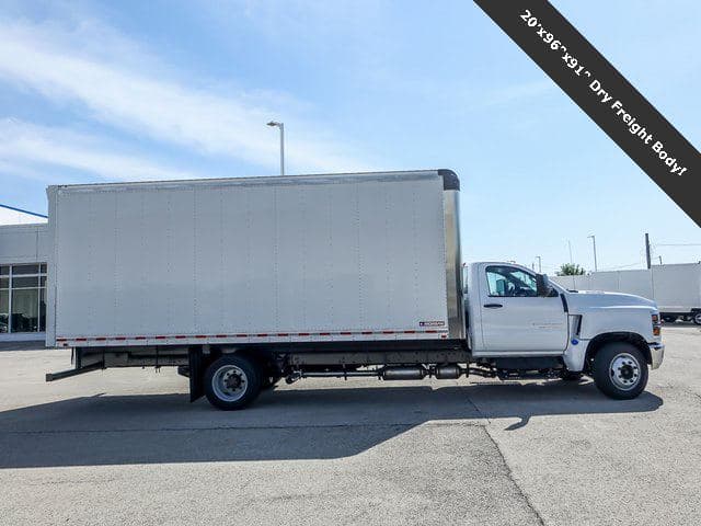 2024 Chevrolet Silverado 5500HD Work Truck 20'x96"x91" Box Truck image 2