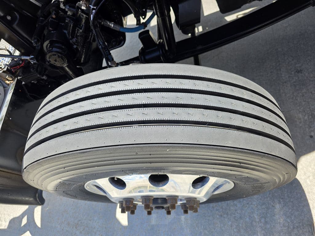 Used 2022 KENWORTH T880S image 15