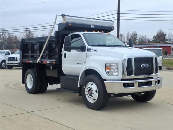 2026 Ford F750 SD image 1