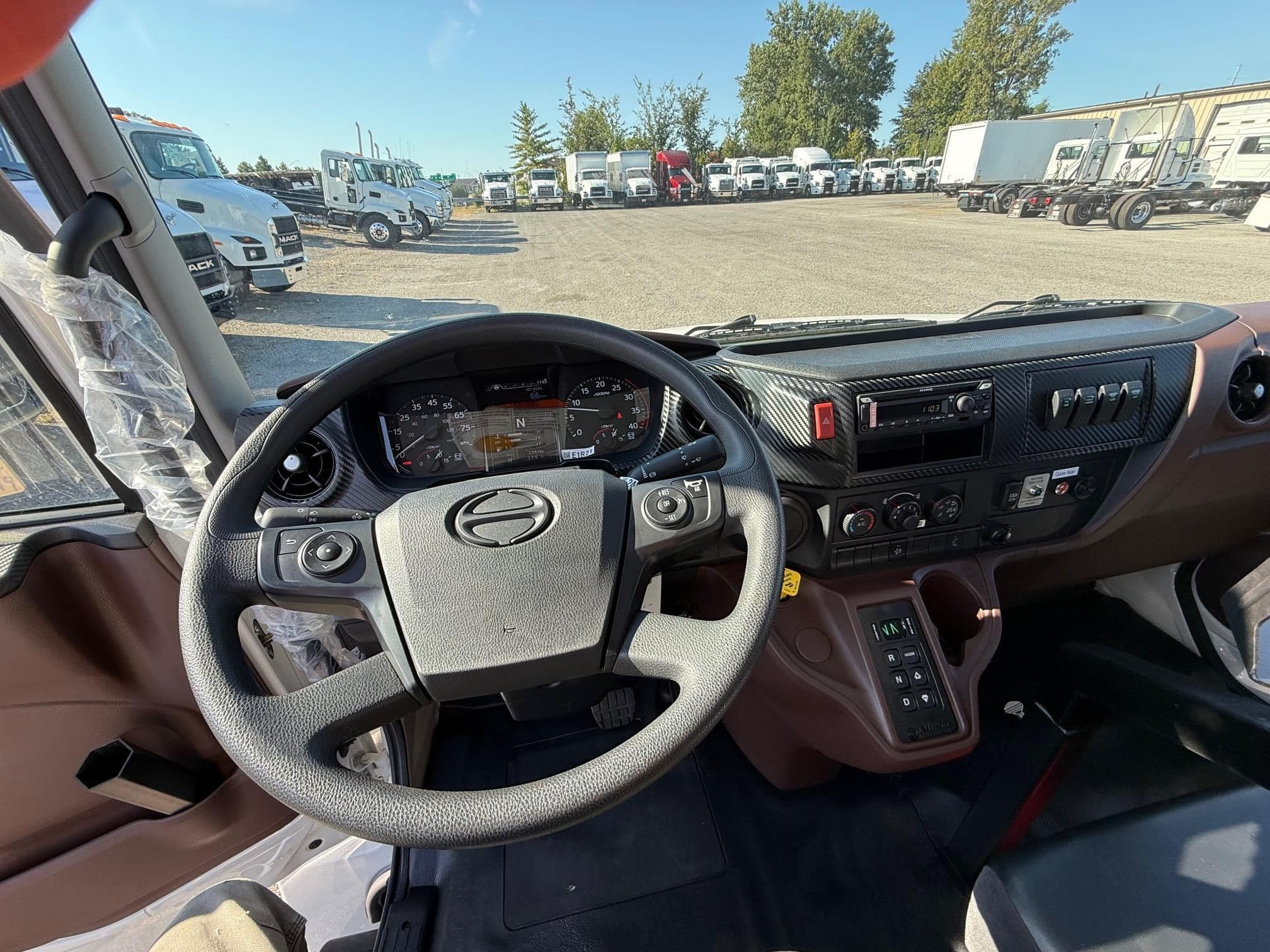 2025 HINO L7 119803 - 118506 image 11