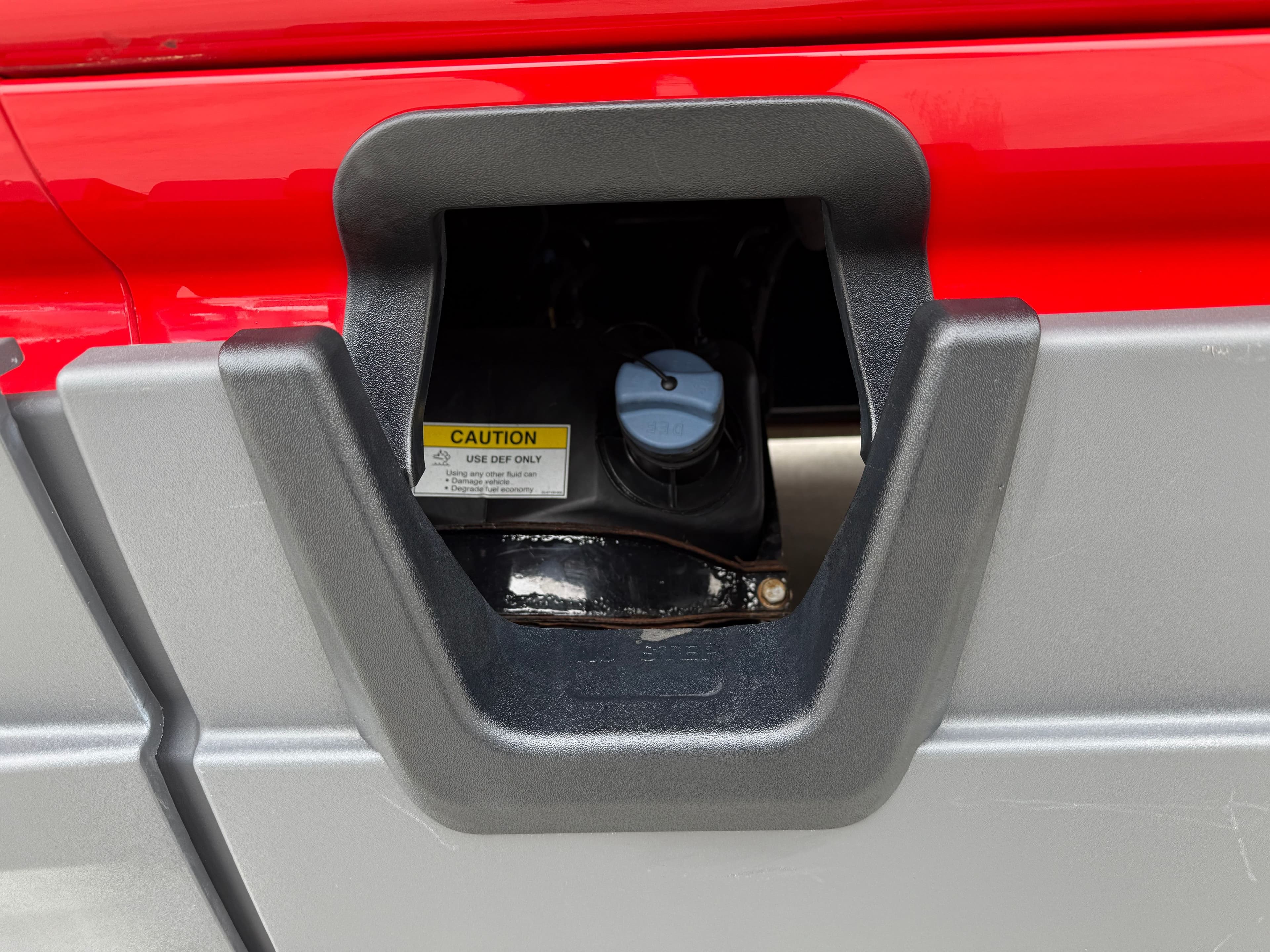 2021 Freightliner Cascadia 126 image 9