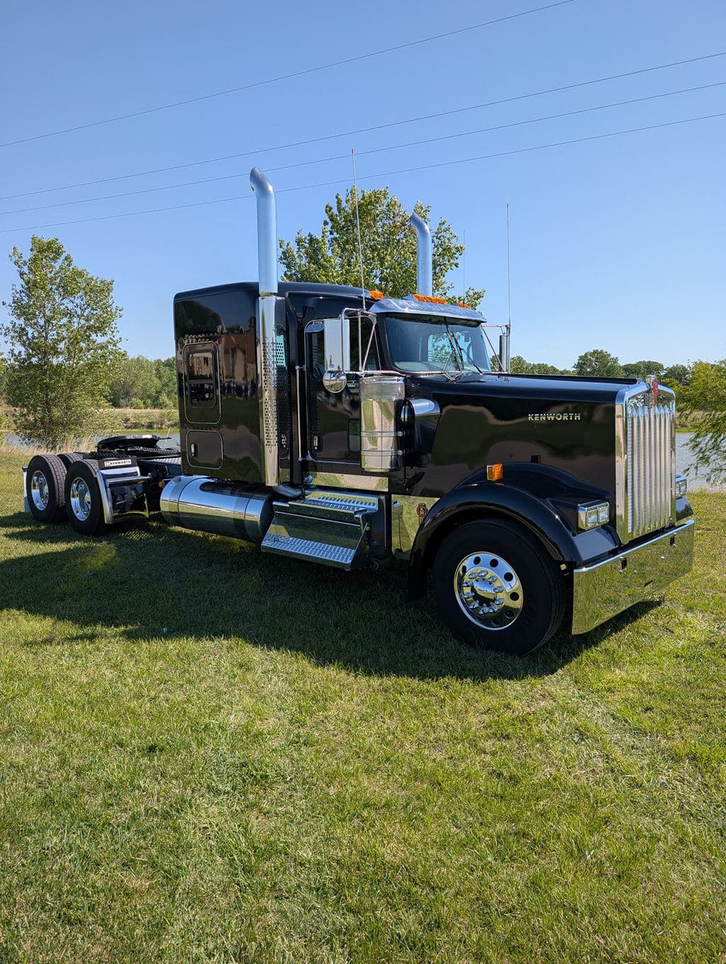 New 2027 KENWORTH W900L image 7