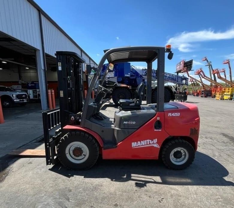 2023 MANITOU MI40D FL4253 image 5