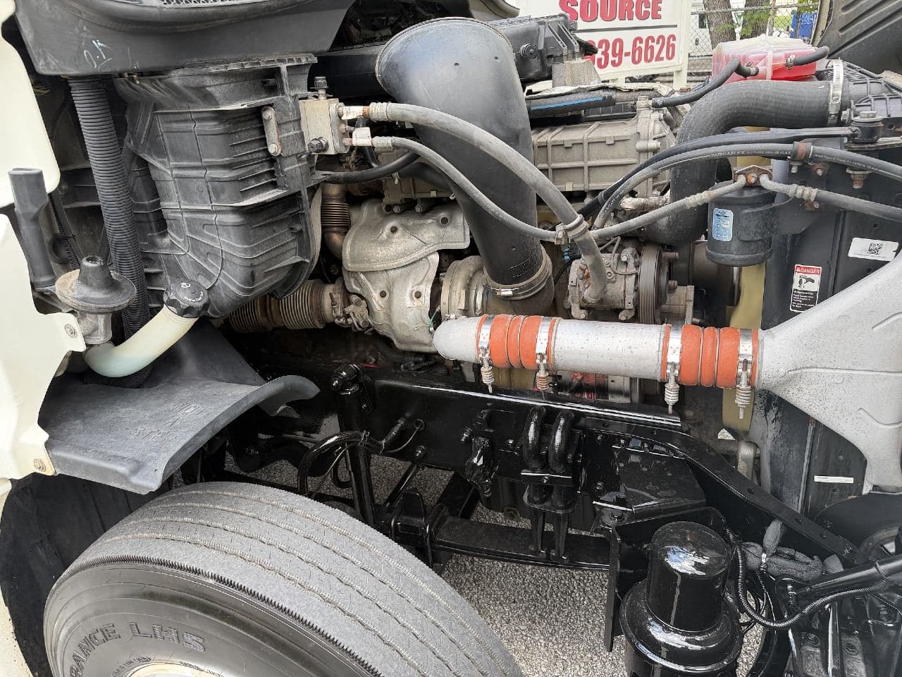 2018 Freightliner Cascadia 125 image 26