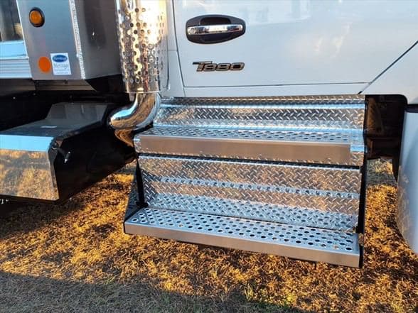 2026 Kenworth Reitnouer Inc Trailers image 2