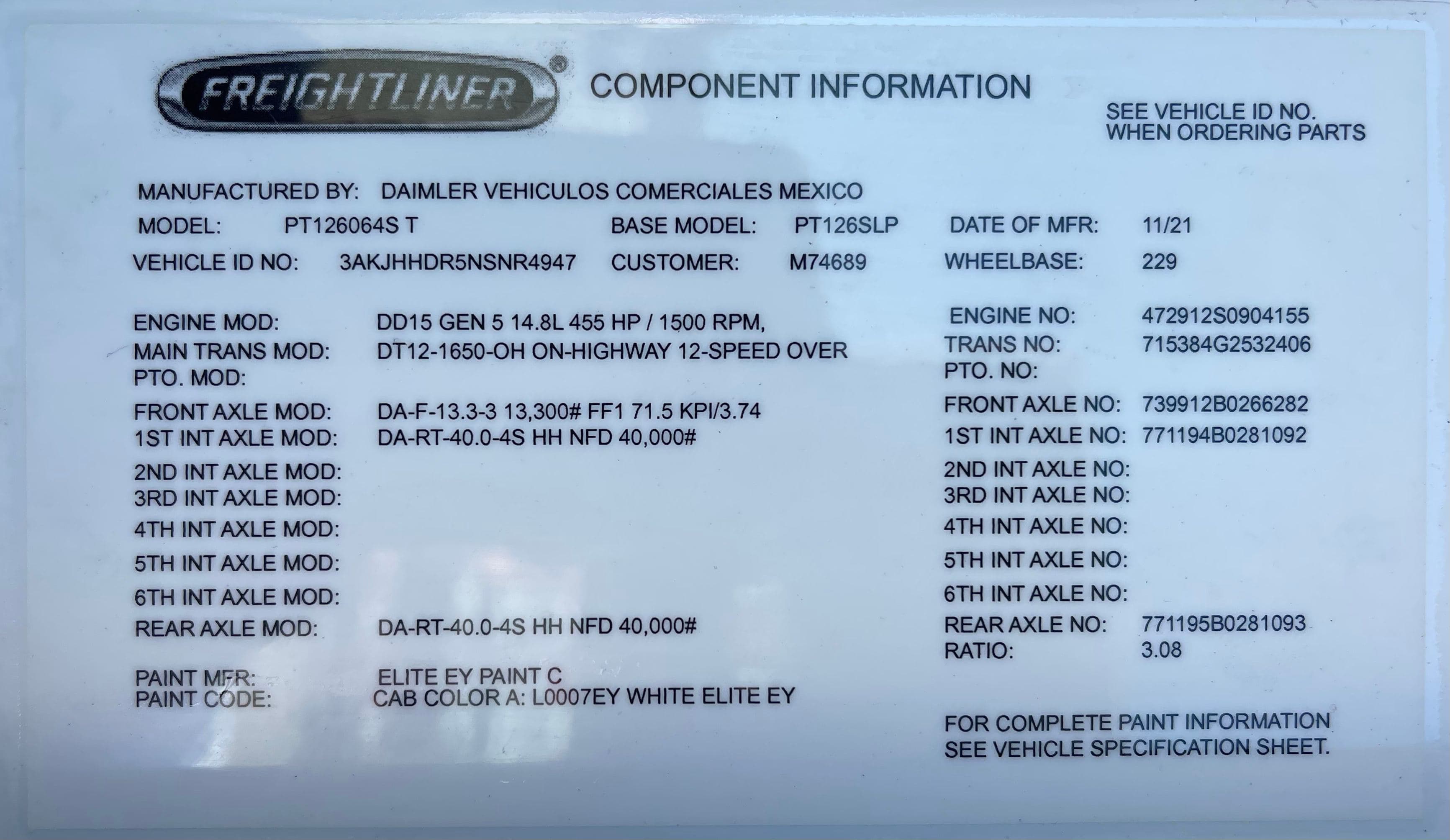 2022 Freightliner Cascadia 126 image 19