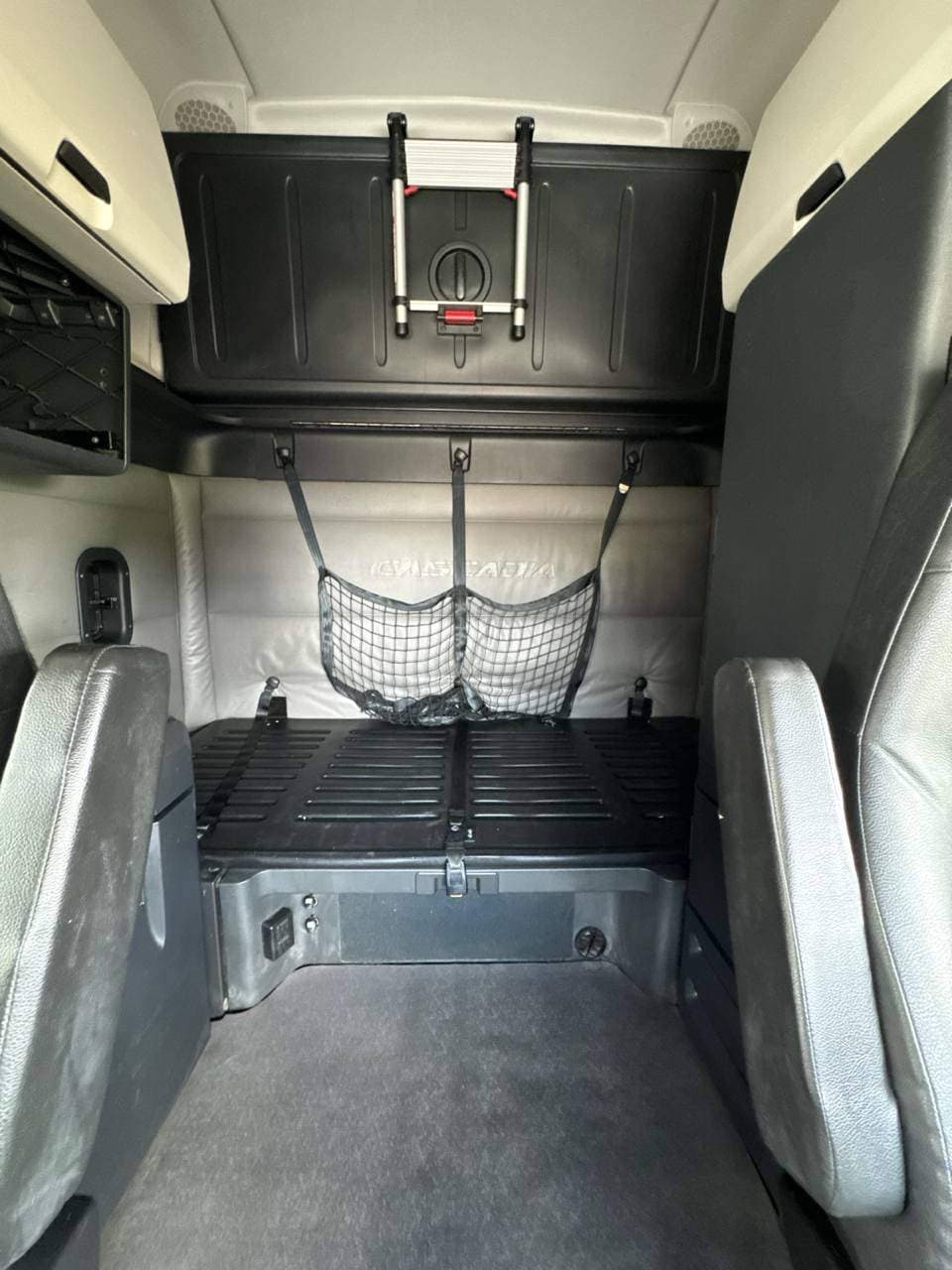 2022 Freightliner Cascadia 126 image 15