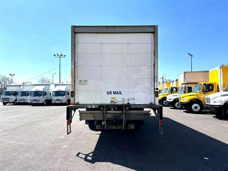 2020 International MV607 image 5