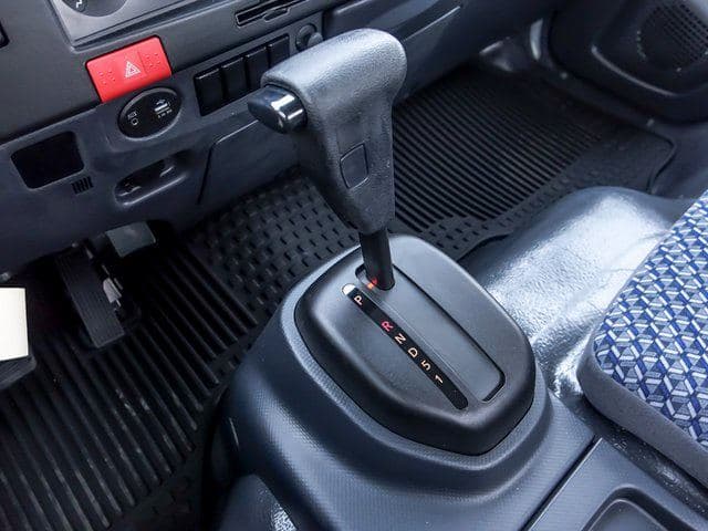 2025 Chevrolet 4500 HG LCF Gas Base image 12