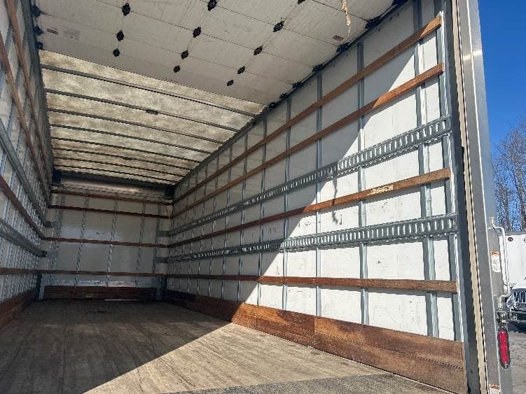 2022 International MV607 Box Truck - 220HP, 6 Speed Automatic, Roll up Door image 12