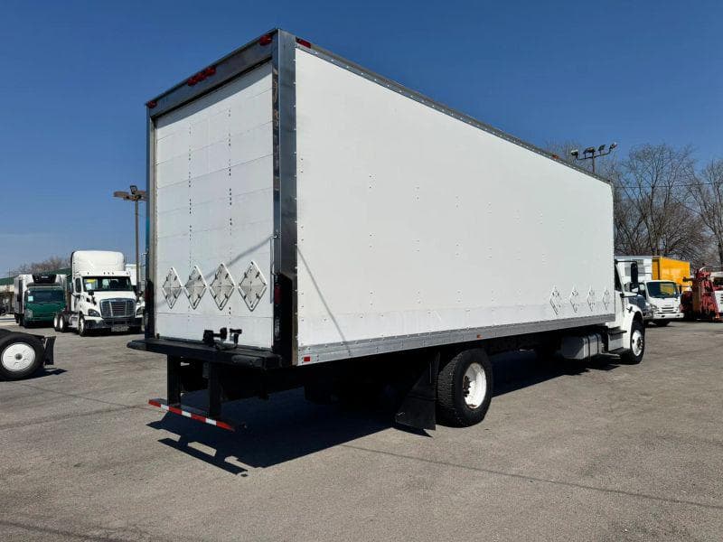 2016 Freightliner Cascadia 125 image 5