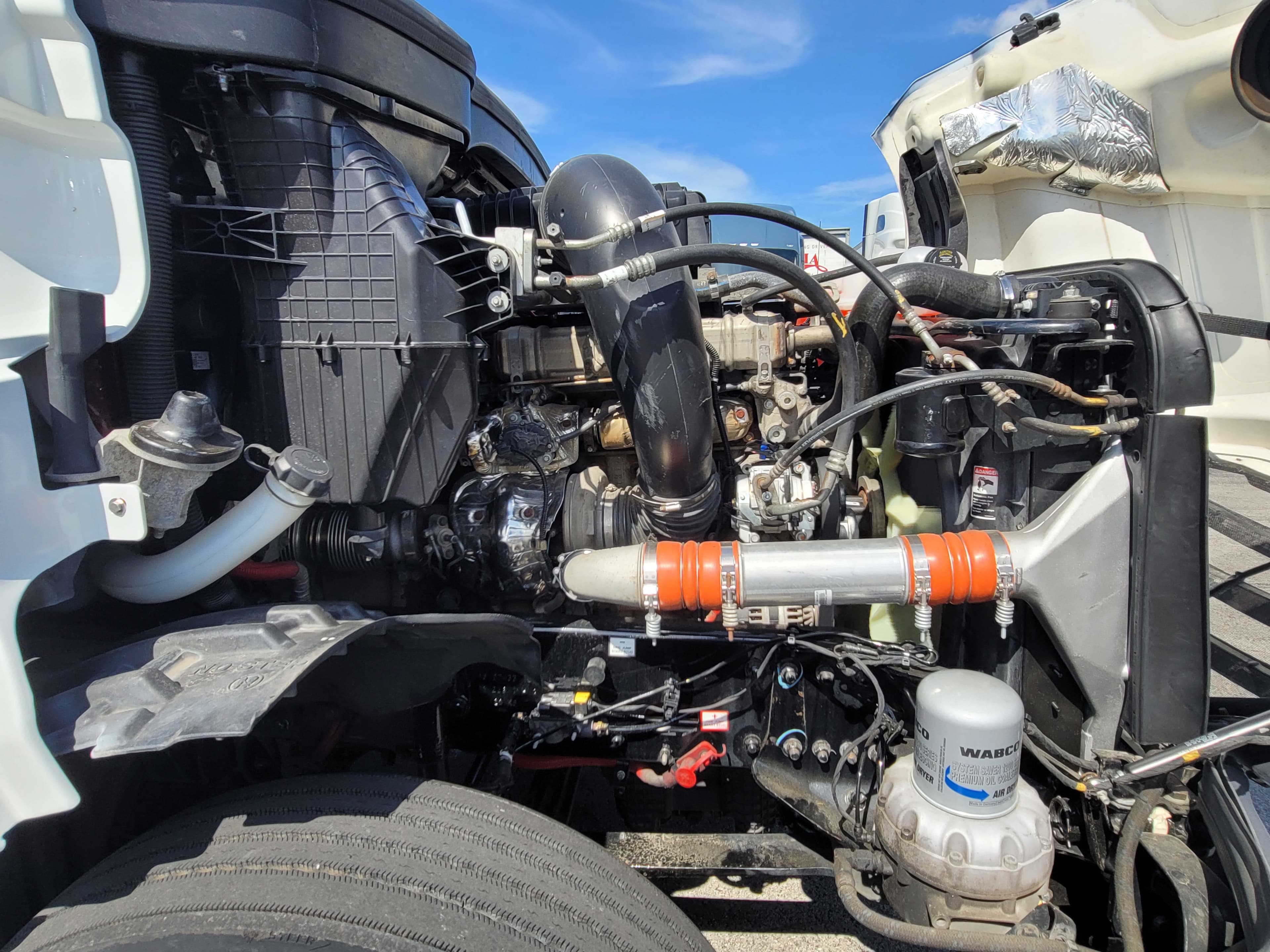 2022 Freightliner Cascadia 126 image 7